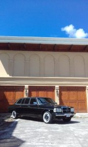 3-car-garage-mansion.-CENTRAL-AMERICA-LIMOUSINE-MERCEDES-300D-LANG.jpg