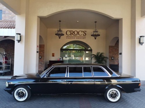 CROS-CASINO-AND-RESORT-JACO-BEACH-COSTA-RICA-LIMOUSINE.jpg