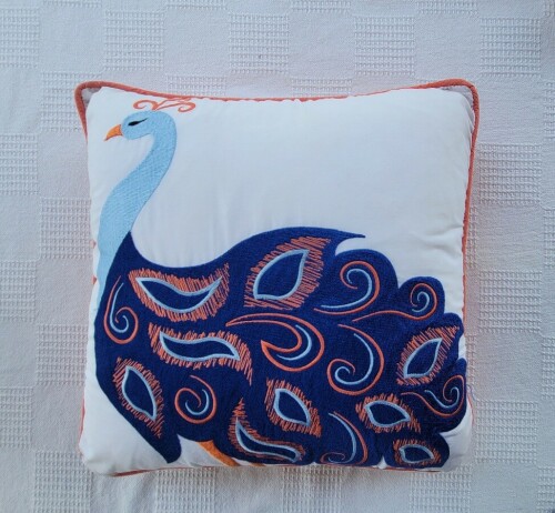 16"x16"PeacockThtowPillow_Bagged