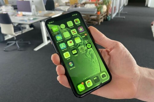 Apple Fixes The “Green Tint” Issue Along With Other Updates