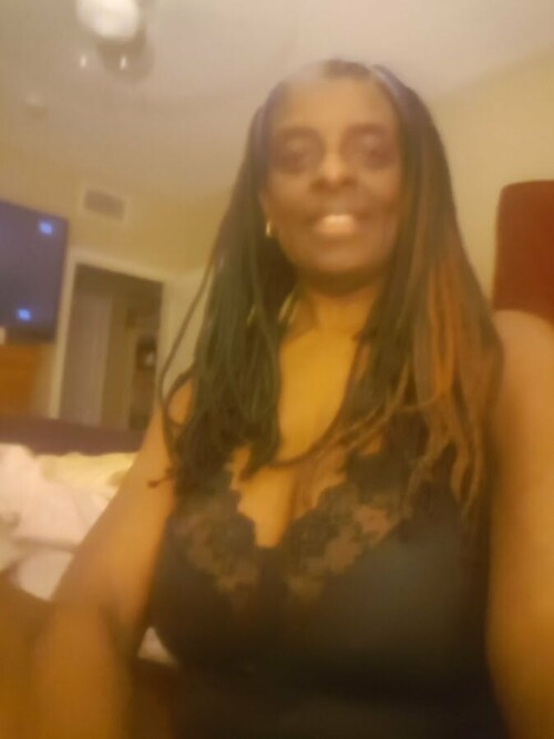 Ebony-Milf-11.jpeg