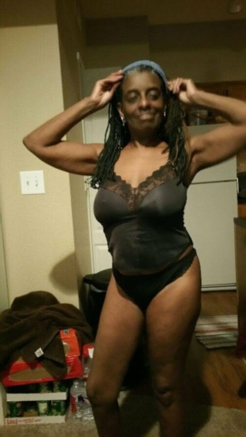 Ebony-Milf-25.jpeg