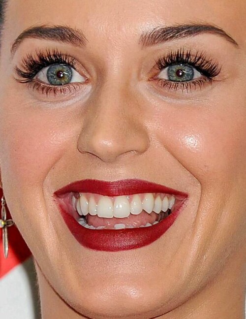 Cumshot-cumkiss-Katy-Perry-Benjamin-Fiegl.jpeg