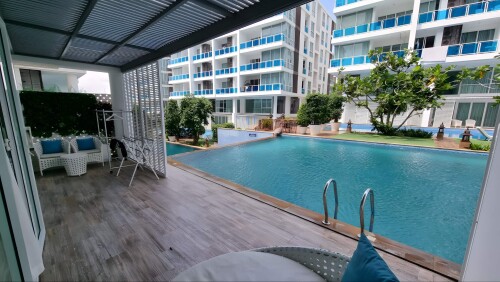 Hua_Hin_in_Thailand__arenda4670.jpg