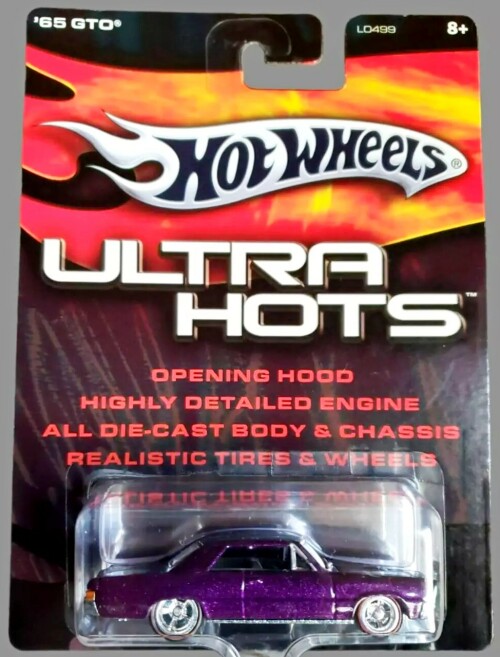 MASINKA-Hot-Wheels---65-Pontiac-GTO---2006-Ultra-Hots---Real-Riders---L0499.jpg