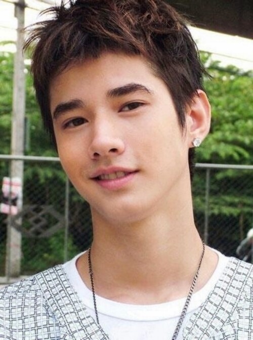 cowok-pendiam-gak-ganteng.jpg