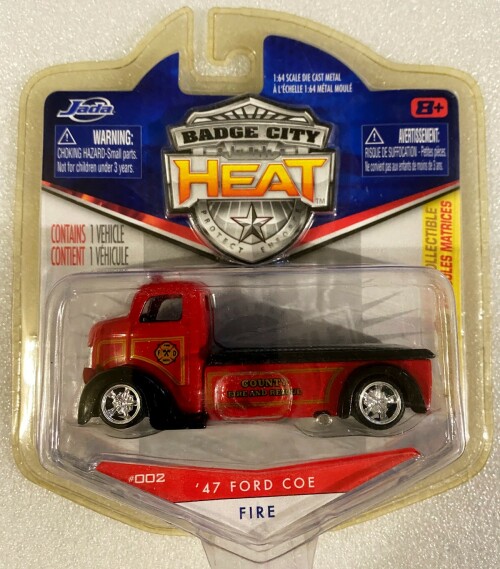 MASINKA-Jada---47-Ford-COE-Fire-Truck---2010-Badge-City-Heat-002---14014-2.jpg