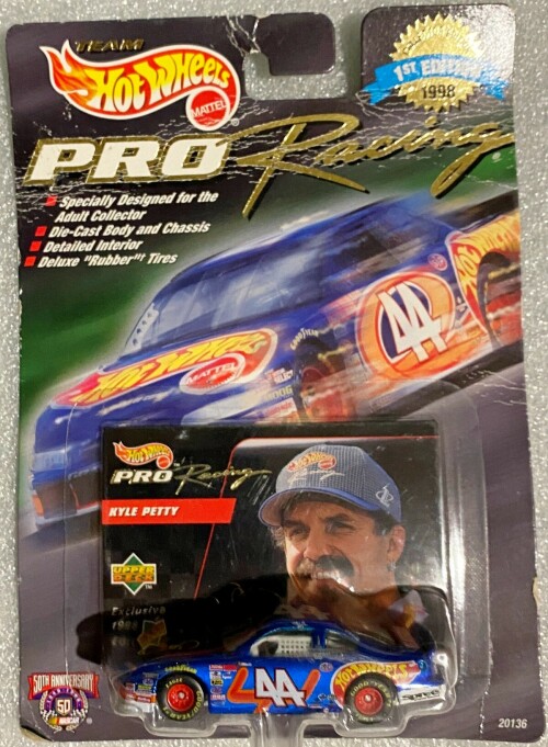 MASINKA-Hot-Wheels-Pontiac-Grand-Prix-1998-Pro-Racing-Kyle-Petty-44-Hot-Wheels-NASCAR-20136-2.jpg