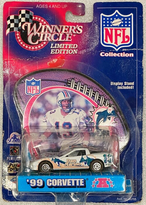 MASINKA-Winners-Circle-99-Corvette-1999-NFL-Miami-Dolphins-Dan-Marino-56654.jpg
