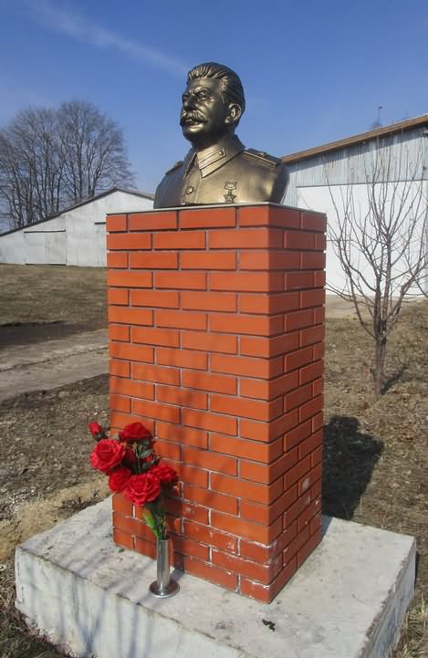 stalinbog.jpg