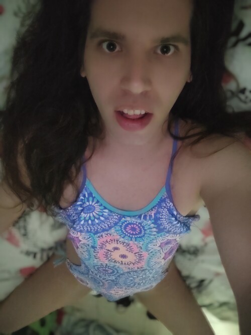 Lovelylilush-sissy-princess-in-blue-leotard-208.jpg