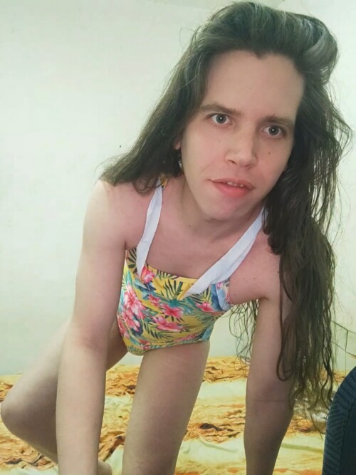 Lovelylilush-flowers-sissy-tranny-61.jpg