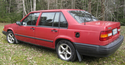 Volvo-940-2.jpg