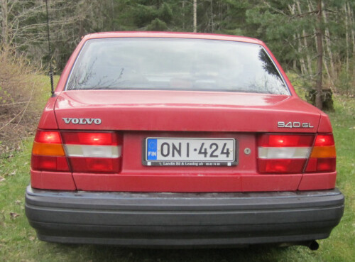 Volvo-940-4.jpg