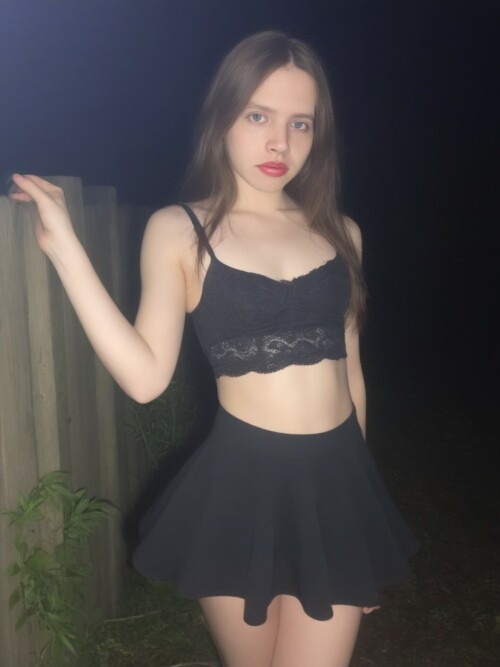 lovelylilush-black.jpg