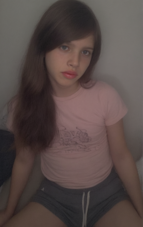 Lovelylilush-small-short-tights.png