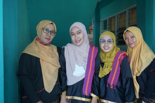 baju-adat-sasak.jpg