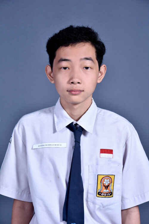 16-JUSTINE.jpg