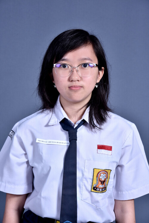 18-MICHELLE.jpg