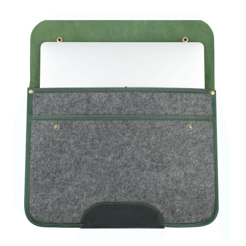 Felt-laptop-sleeve-green5.jpg