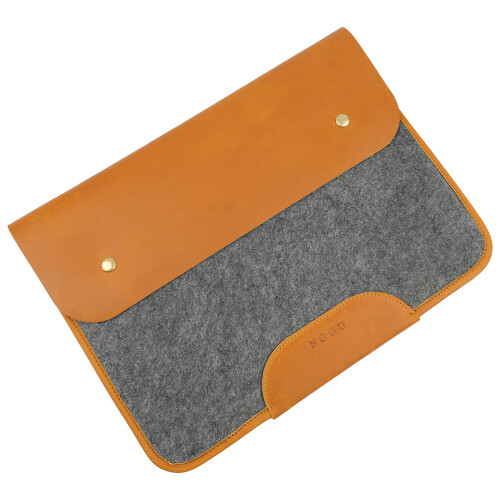 Felt-laptop-sleeve-orange1.jpg