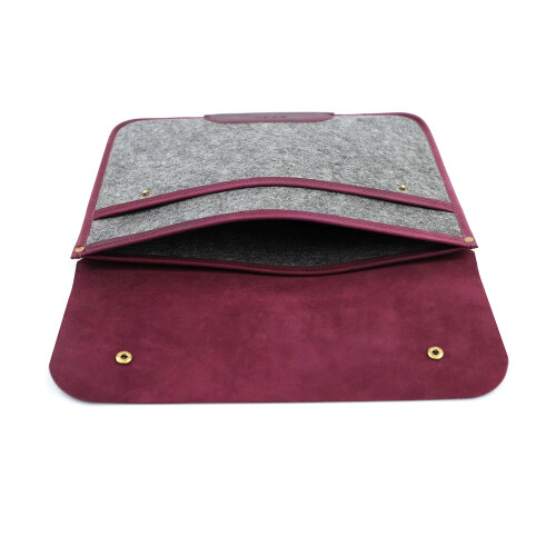 Felt-laptop-sleeve-purple4.jpg