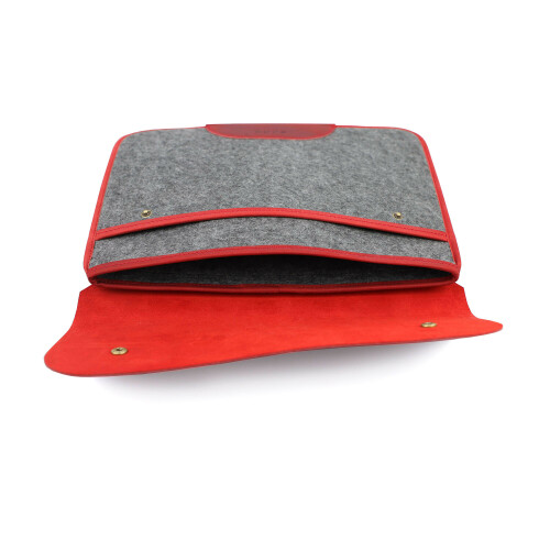 Felt-laptop-sleeve-red4.jpg