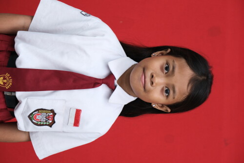 10.MARTHA-FEBRIANA-PUTRI-KLS-688f61092efa8058d.jpg