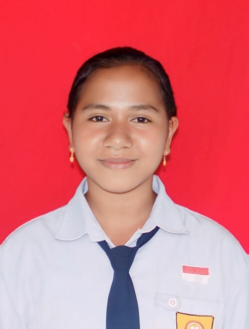 18.TRINA.jpg