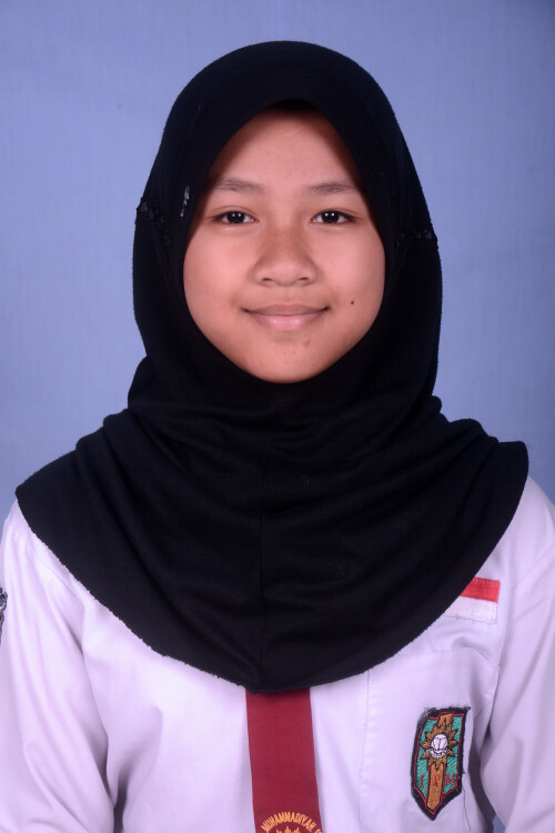 Ajeng.jpg