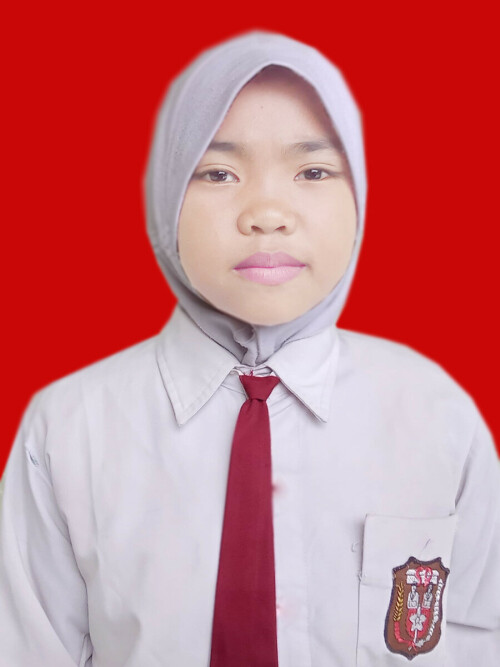 NAYLA-WULANDARI-PUTRI.jpg