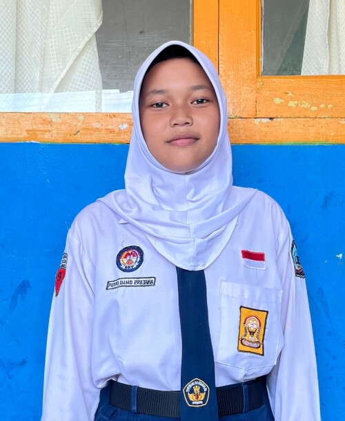 PUTRI-DINO.jpg