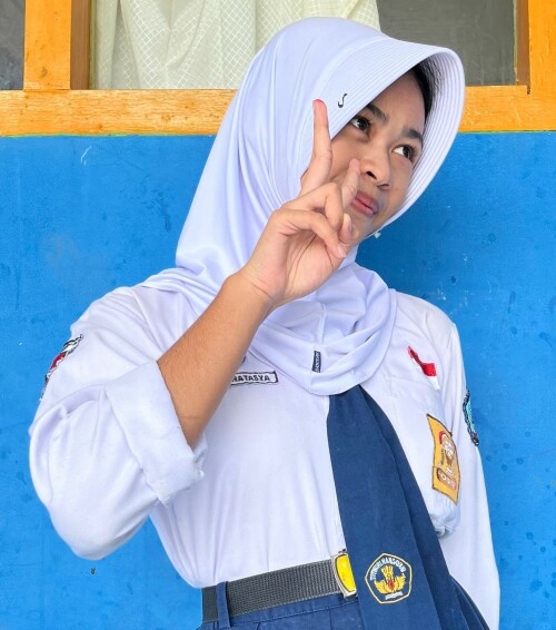 natasya.jpg