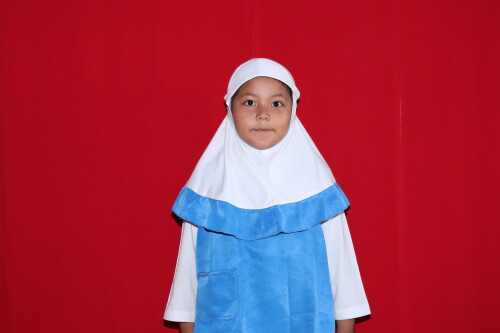 DHELLA-EKA-NINGTYAS.jpg