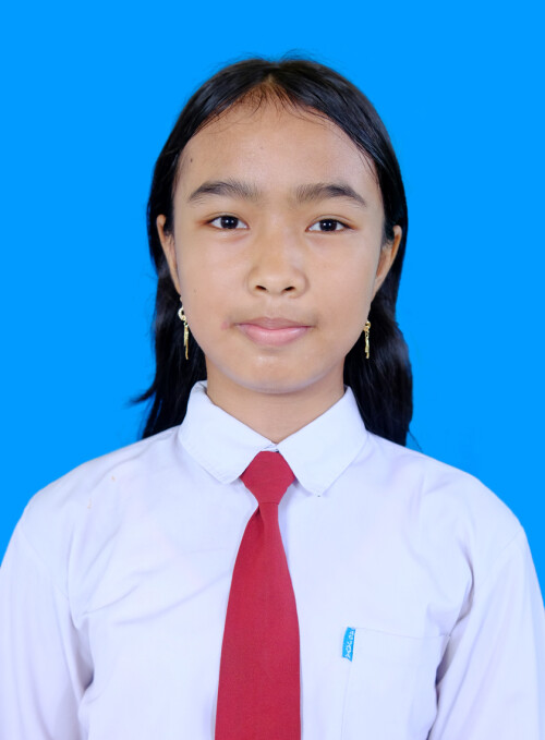 ELVINA.jpg