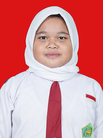 ERINA-AZZA-MUTHIA.jpg