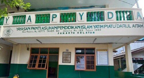 Gedung-MIDA-1.jpg