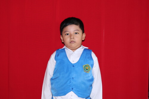 MUHAMMAD-AZKA-GHIFARI.jpg