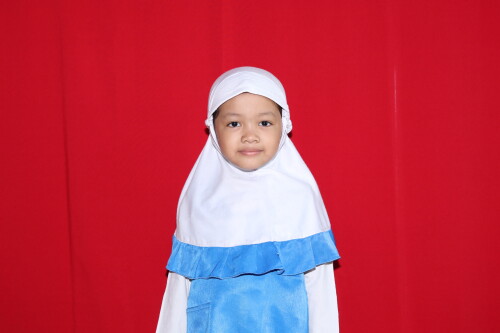 SABRINA-SHIFA-RUSWANTO.jpg