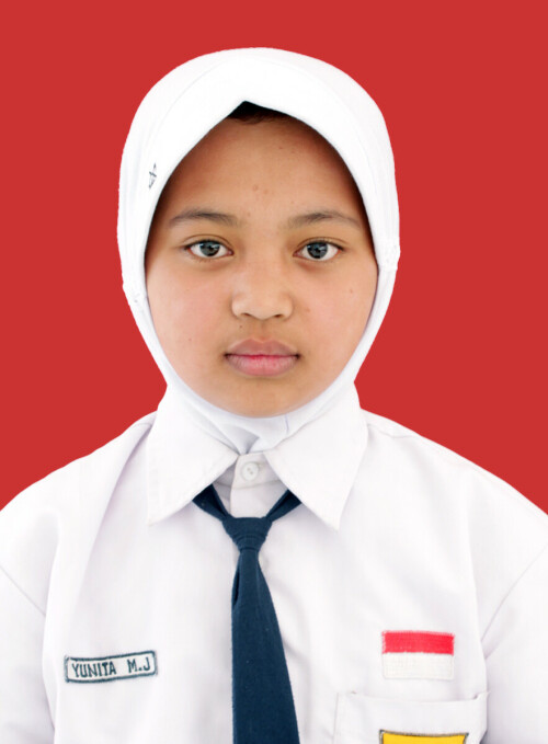 YUNITA.jpg