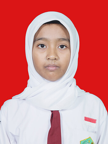 ZAHIRA-ATHOILLAH-IRENA-ULWI.jpg