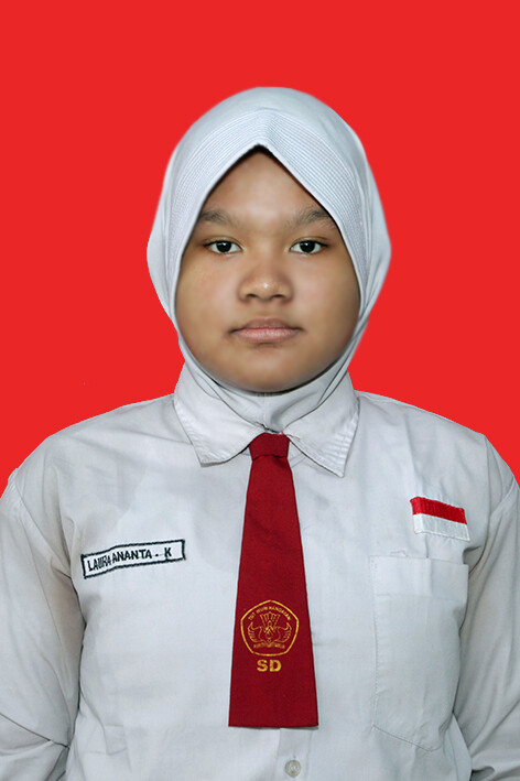 11.LAURA.jpg