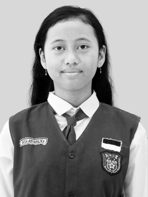 12.-Nayla.jpg