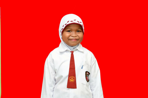 8-NUR-AZRIANY-RAHA.jpg