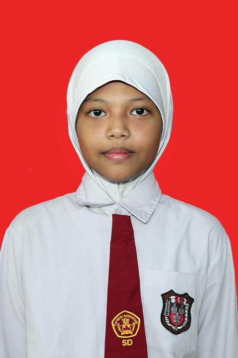 9.KAMILA.jpg