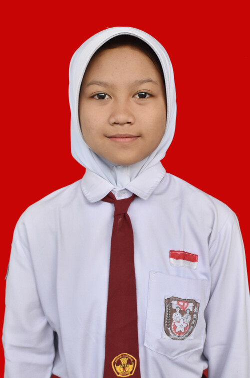 AZKIYA-PUTRI-RENGGANISf6ea66779784e408.jpg