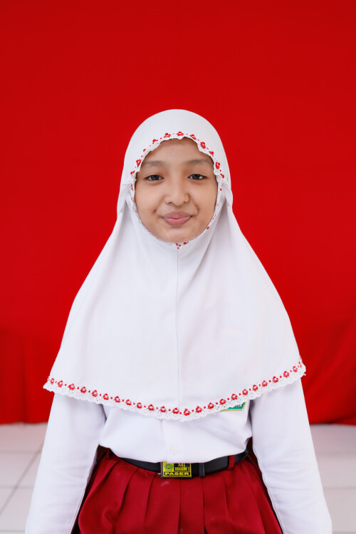 Aura-Ramadhania-Burhan.jpg