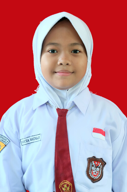 MAYRA-HASNA-KAMILA.jpg