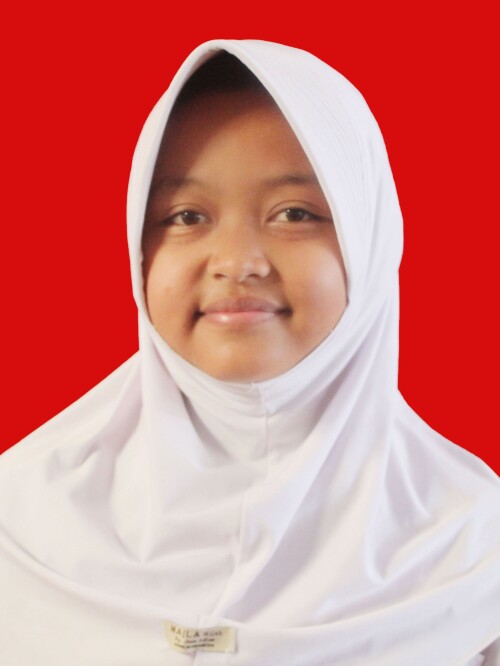 Nazira-Putri-Mezzoluna.jpg