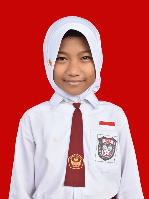 PUTRI-HALIZAH3cf03e1d7a164491.jpg